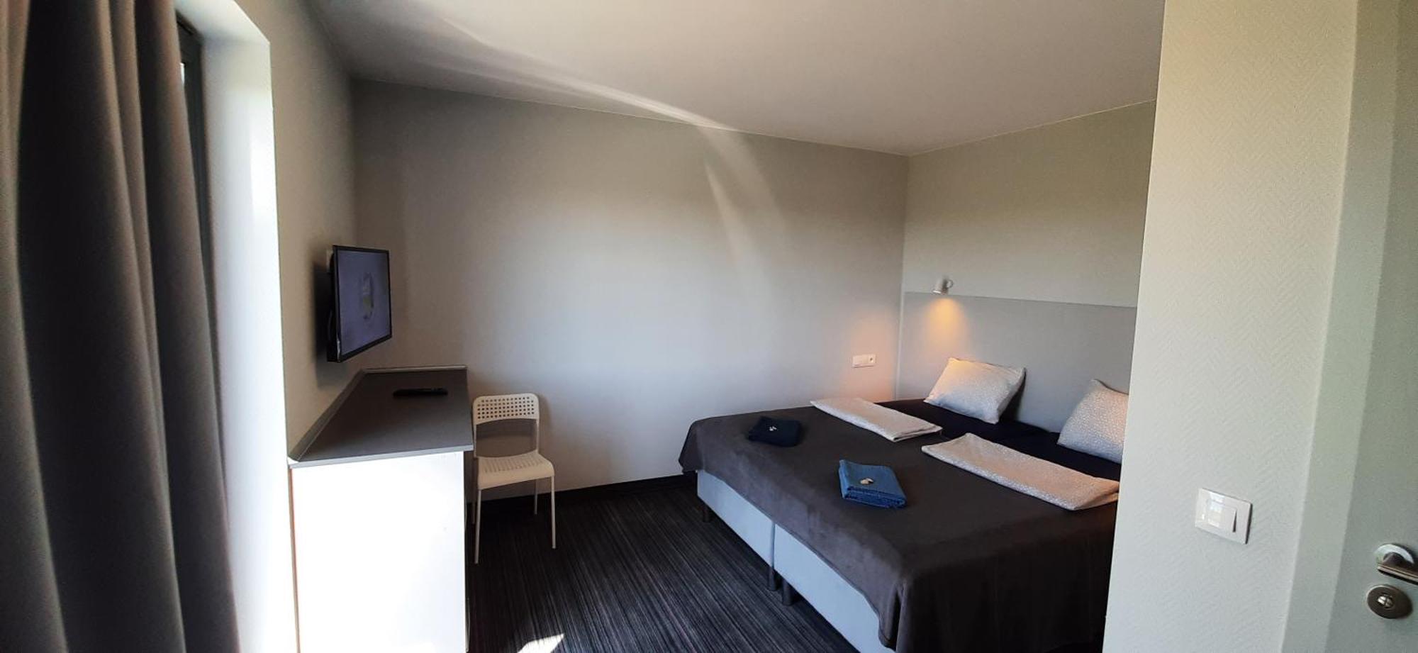 Pionow Rodzinne Apartamenty Urocza 10 Krynica Morska Habitación foto